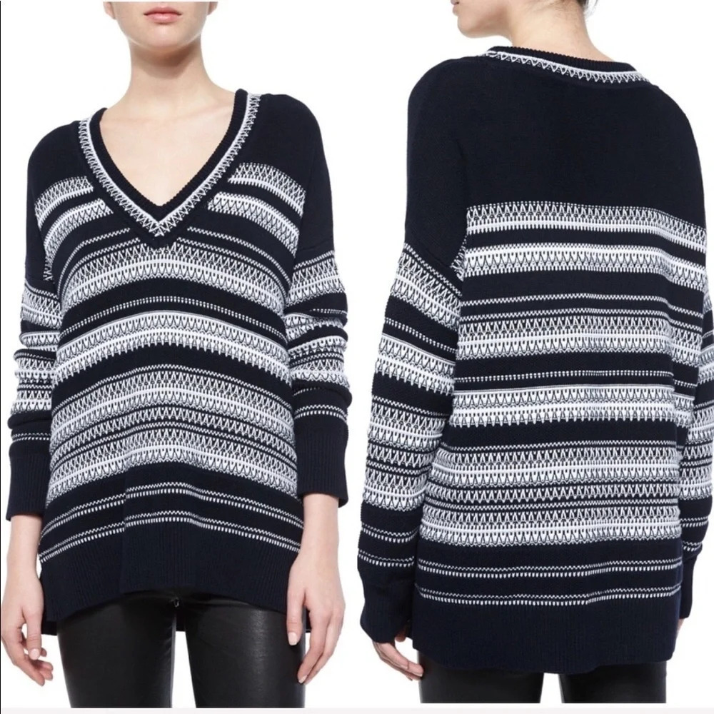NWOT Vince Black Textured Stitch V-Neck Sweater Casual Classic Preppy Women’s XS